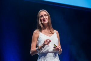 Laura Malina Seiler: 3 questions to recognize your vision