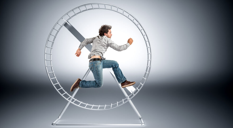 Free yourself from the hamster wheel and realize your ideas