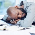 Ausgebrannt sein: Ursachen und Lösungen für den Burnout