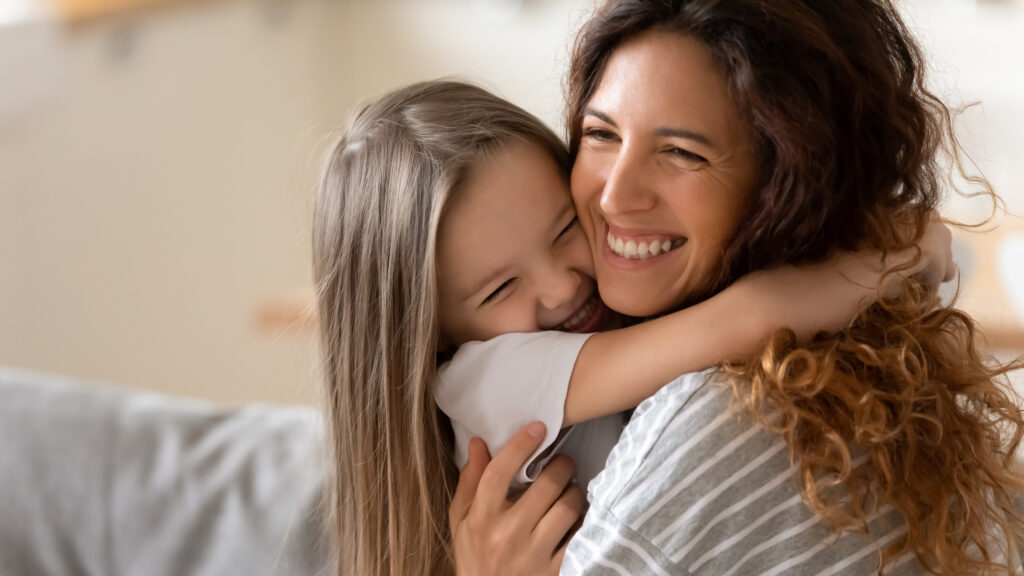 signs of good mother-child bonding puberty